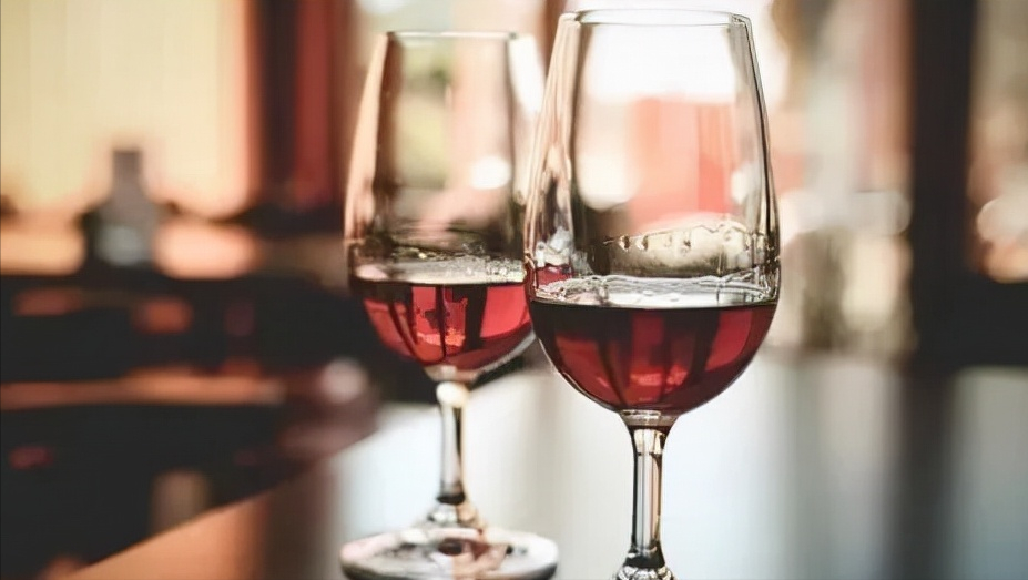 红酒知识 | 如何挑选出质量上好的红酒？